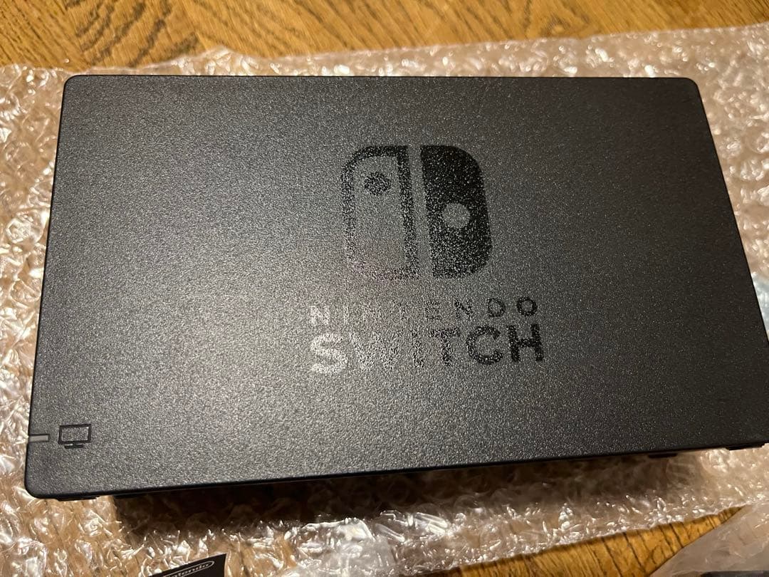 Nintendo Switch グレー 本体、Joy-Conブルーネオンイエロー