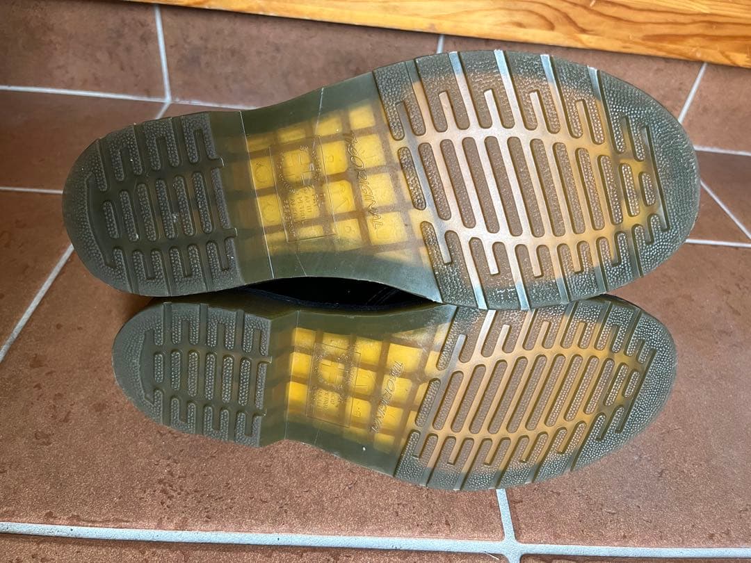 ミ*ー様 美品　ドクターマーチン　3ホール　UK7 26㎝