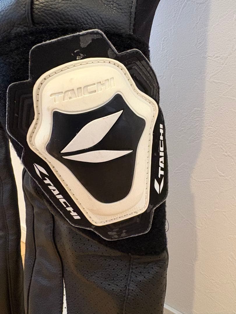 【みつやさま専用】RSY-824 エイペックスレザーパンツ　Mサイズ【EU46】