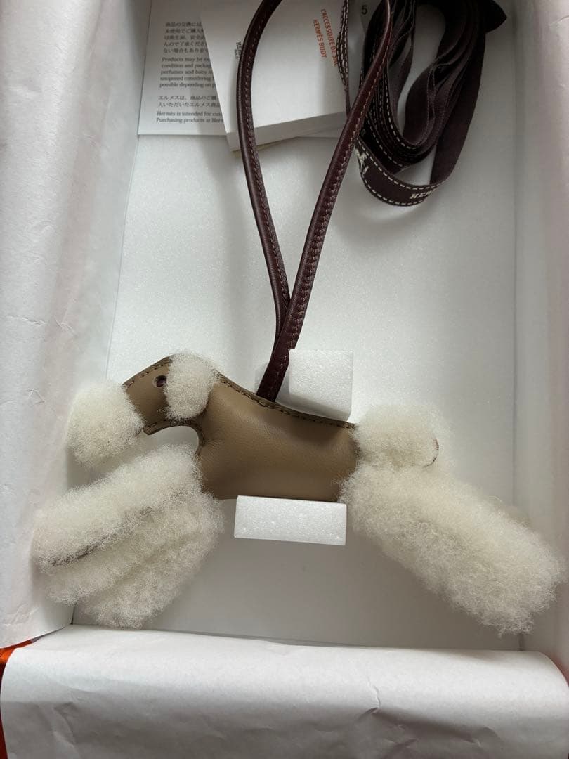 HERMES☆レアチャーム☆バディ☆人気ベージュ☆正規 新品 バディチャーム