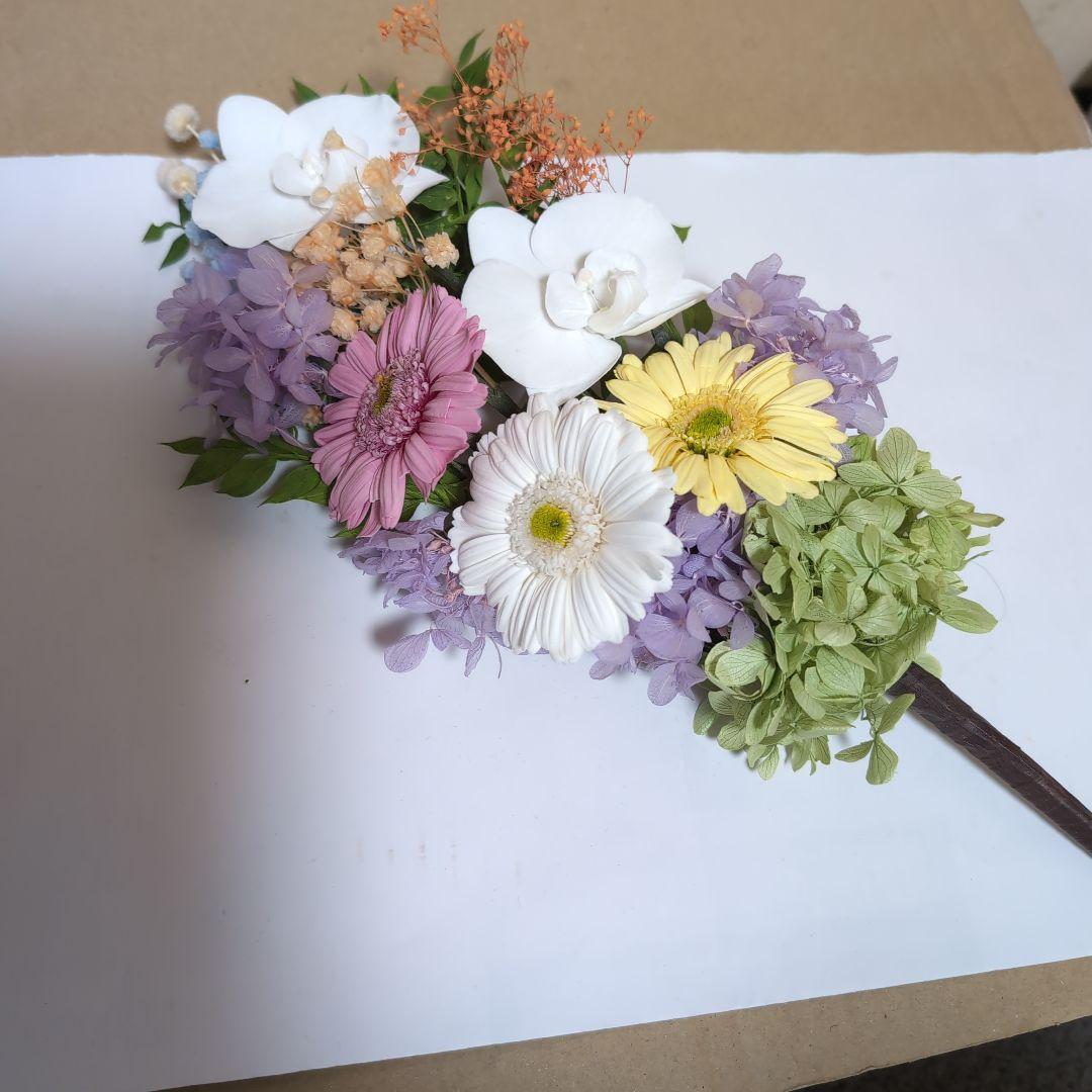 特選仏花　 胡蝶蘭　ガーベラ 花器無し　造花無し　 大一基 プリザーブドフラワー