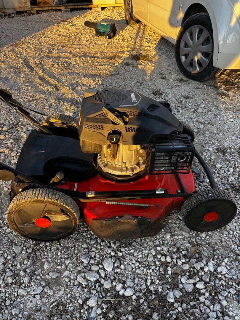 PLOW 自走式草刈機 WGC530