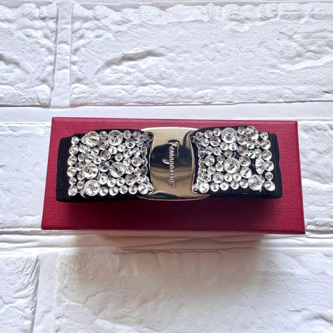 [新品]Salvatore Ferragamo フェラガモ　ヴァラリボンバレッタ