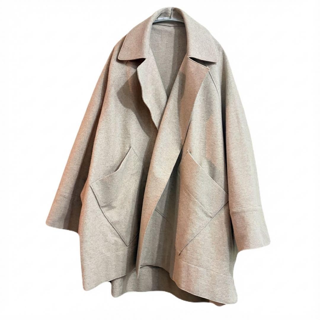 ✨極美品✨定価7.5万 コグザビックスモーク イエナ　スクエアコート　ベージュ