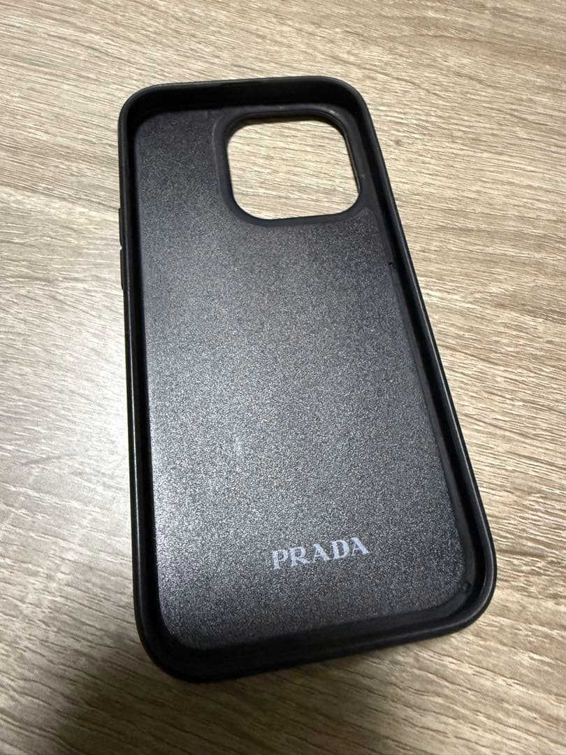 【PRADA】iPhone14proケース iPhone15proケース