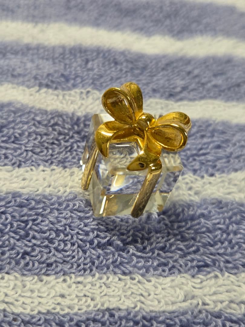 スワロフスキー　木馬・ケーキ・プレゼント　置物　クリスマス