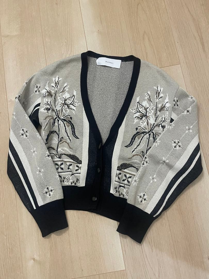 murral カーディガン