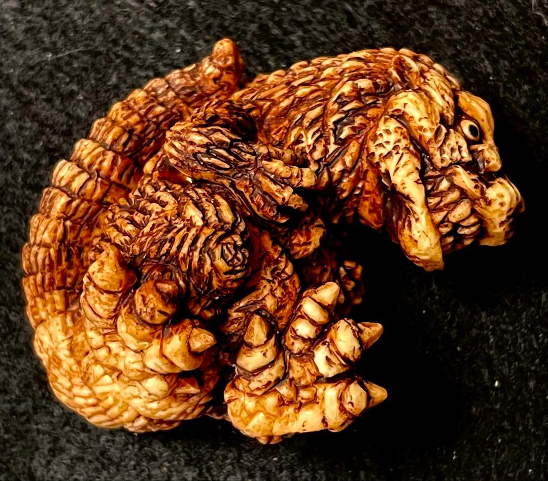 東宝怪獣根付　初代ゴジラ　木札　木箱付き　ゴジラ　1954　未使用品