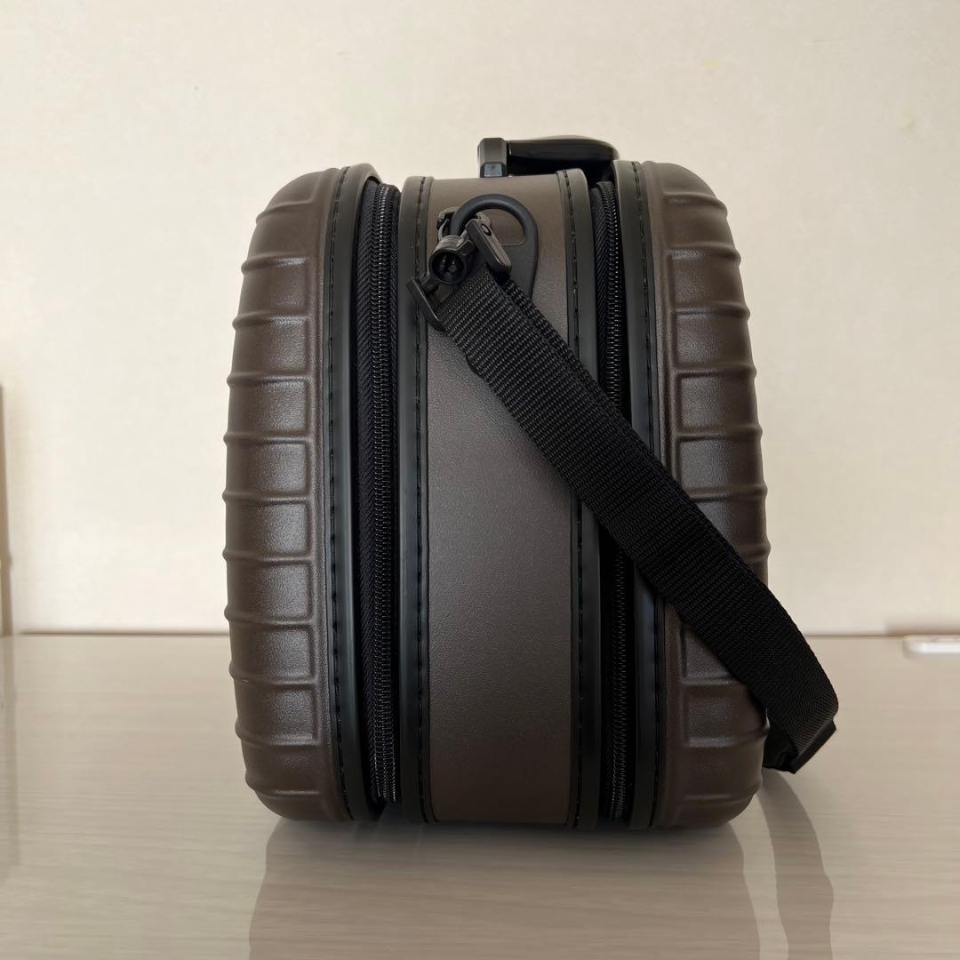 年末大幅SALE RIMOWA ビューティーケース 13L マットブラウン